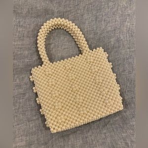 Beaded pearl purse with handles